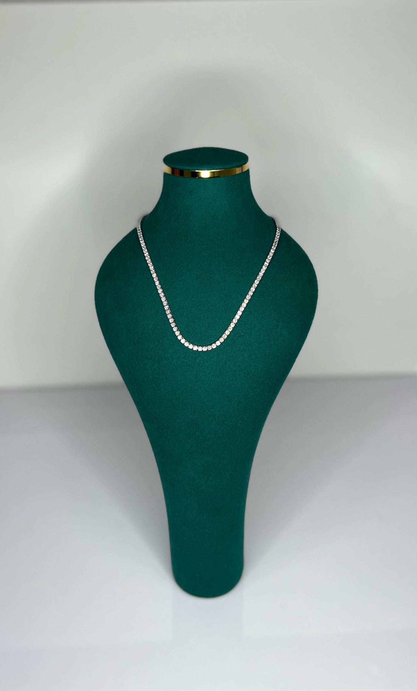 12 CARAT DIAMOND TENNIS NECKLACE - ROUND DIAMONDS